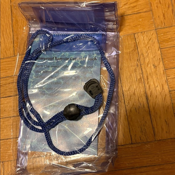 LED Pool Light Bulb with Remote NWOT - Picture 4 of 7